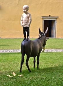bambino, statua, asino, prato, verde, porta, erba, orecchie, monumento, muro, scultura, mulo, quadrupede, statue, zampe