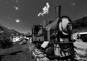 treno, locomotiva, cielo, bianconero, nuvole, nero, bianco, numeri, casa, stazione, vapore, binari, nuvola, respingenti, montagna, prato