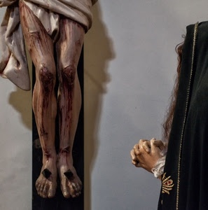 chiodi, mani, piedi, crocifisso, sangue, cristo, statua, donna, croce, gesù, gambe
