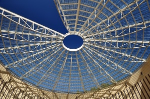cielo, cerchio, soffitto, azzurro, metallo, raggi, bianco, architettura, ombre, vetro, cupola, geometrie, museo, struttura, cerchi