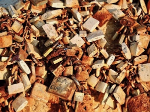 ruggine, lucchetti, ferro, catene, tanti, mucchio, marrone, metallo, disordine, ottone, lucchetto, scritta, serrature, catena