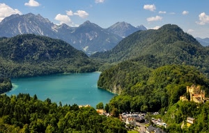 lago, montagne, verde, castello, acqua, nuvole, panorama, cielo, alberi, bosco