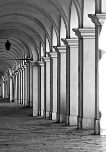 colonne, archi, portico, prospettiva, lampione, portici, mattoni, bianconero, pilastri, pavimento, grigio, lanterna, lampadario, corridoio, ombre