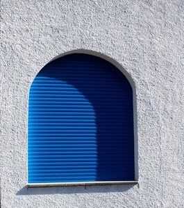 bianco, finestra, blu, ombra, arco, tapparella, azzurro, serranda