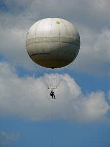 nuvole, cielo, pallone, uomo, mongolfiera, azzurro, persona, volare, aria, fili, cavi