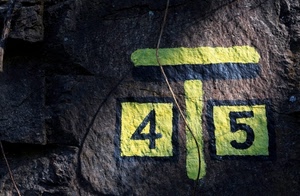 numeri, giallo, quattro, roccia, muro, sentiero, cinque, nero, segnale, pietre