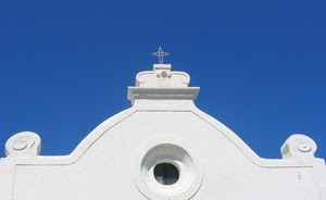 croce, bianco, chiesa, azzurro, blu, cielo, bicolore, facciata