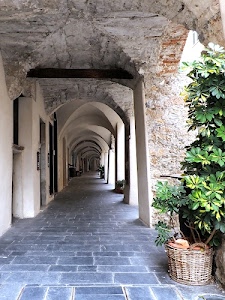 archi, pianta, portico, trave, cesto, verde, portici, piante, pilastri, cesta, mattoni, prospettiva, colonne, foglie, pavimento, porte, vimini, porticato, portoni, arcate
