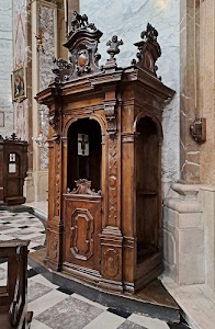 confessionale, chiesa, legno, marrone, intarsi, pavimento, mattonelle, interno, marmo, quadro, bianco, marmi, gradino, religione, sacramento