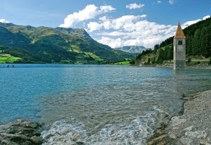 campanile, nuvole, lago, acqua, verde, cielo, azzurro, alberi, montagne, colline, montagna, bianco, sommerso, panorama