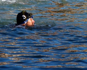 acqua, cuffia, numero, tre, onde, mare, nuotatore, sport, riflessi, uomo, blu, nuoto, nuotare, pallanuoto, testa, riflesso