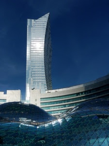 grattacielo, cielo, blu, architettura, azzurro, finestre, curve, vetri, palazzo, vetro, riflessi, moderno