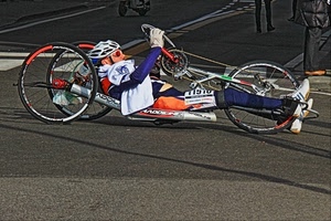 ruote, disabile, casco, strada, gara, sport, atleta, bicicletta, ciclista, pedali, corsa, handicap, bici, catena