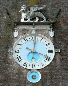 leone, orologio, numeri, lancette, ali, romani