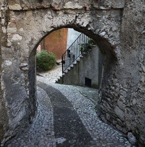 scala, arco, vicolo, pietre, ringhiera, verde