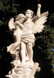 ali, angeli, croce, statua, marmo, bianco, albero, angioletti, due