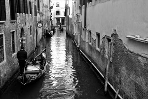canale, gondola, acqua, bianconero, venezia, remo, gondoliere, gondole, finestre