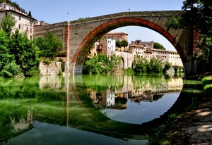 ponte, riflesso, fiume, verde, case, cerchio, arco, acqua