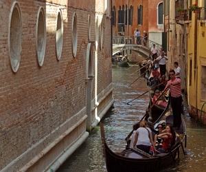 venezia, gondole, canale, ponte, turisti, acqua, gondolieri
