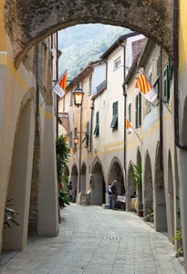 vicolo, bandiere, arco, strada, archi, lampioni, finestre, portici, lampione