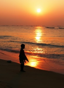 mare, tramonto, controluce, sole, silhouette, bambino, riflesso, acqua, spiaggia, riflessi
