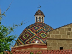 cupola, tetto, cielo, colori, mosaico, croce, rami, tegole, quadrati, lanterna, chiesa