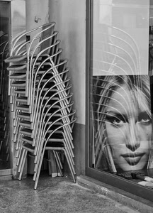 sedie, vetrina, bianconero, riflesso, donna, viso, vetro, occhi, ritratto, volto