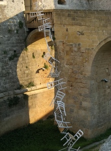 sedie, ponte, arco, castello, bianco, appese, fila