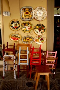 sedie, piatti, numero, rosso, sgabelli, sgabello, colori, civico, rosa, parete, dipinti, legno, muro, ceramiche, cinquantacinque