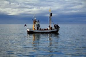 mare, barca, nuvole, acqua, bandiera, peschereccio, passeggeri, turisti, cielo, riflessi