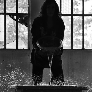 acqua, donna, bianconero, finestre, controluce, schizzi, versare