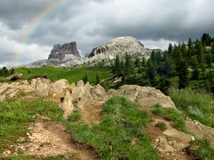 arcobaleno, alberi, montagna, nuvole, rocce, verde, montagne, erba