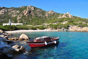 barca, acqua, mare, montagne, scogli, rosso, erba, rocce, verde, cielo