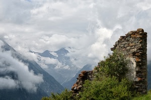 montagne, nuvole, cielo, muro, verde, rudere, rovine, neve, montagna