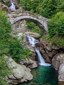 ponte, cascata, fiume, rocce, verde, alberi, acqua, arco