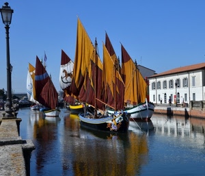 barche, vele, lampione, canale, acqua, riflessi, cesenatico