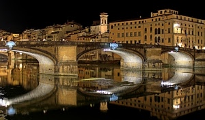 ponte, fiume, palazzi, notte, luci, riflesso, acqua, archi, finestre, riflessi, case, notturno, campanile, torre, arcate, firenze