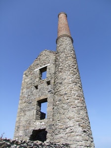 cielo, rudere, ciminiera, finestre, torre, azzurro