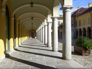 colonne, archi, ombre, portico, prospettiva, portici, lampioni