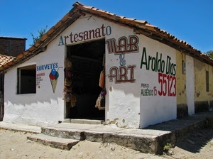 porta, scritte, negozio, bianco, casa, azzurro, cielo, finestra, gelato, tetto, tegole, gradini, murales, rosso, verde, artigianato, coppi, giallo, scalini, finestre
