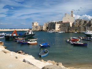 barche, mare, porto, chiesa, cielo, nuvole, acqua, case, campanile, blu, massi, molo