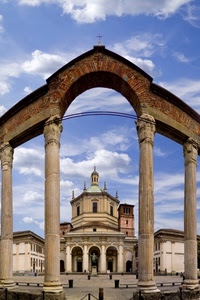 colonne, chiesa, nuvole, cielo, piazza, arco, croce, archi, azzurro, cupola, campanile, torre