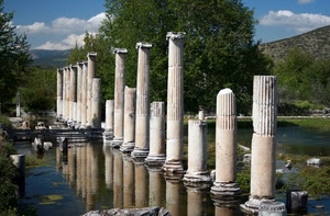 colonne, acqua, alberi, riflessi, ruderi, riflesso, verde, archeologia, cielo, rovine