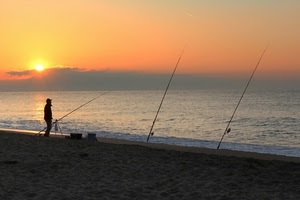 mare, pescatore, tramonto, sole, cielo, canne, spiaggia, nuvole, sabbia, acqua, arancione, alba, pescare, rosso, uomo, riva, pesca, tre
