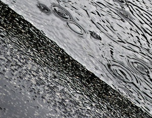 acqua, pioggia, gocce, cerchi, bolle, bianconero, astratto, diagonale