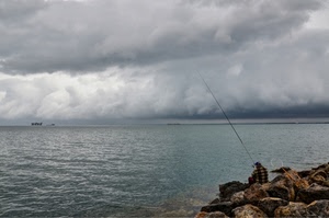 mare, nuvole, pescatore, scogli, canna, maltempo, pesca, acqua, pescare