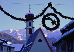 chiesa, campanile, stella, neve, cometa, natale, montagne, croci, tetto, addobbi