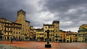 piazza, torri, case, nuvole, cielo, persone, maltempo, monumento, colonna, palazzi, torre, passanti