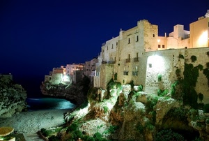 mare, spiaggia, case, notturno, luci, notte, cielo, borgo, rocce, blu