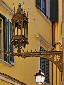finestre, lampione, lampioni, persiane, ferro, giallo, palazzo, oro, casa, antico, muro